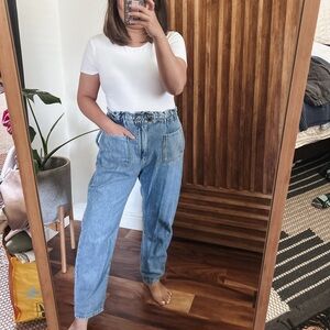 ZARA Paperbag Style Zip Fly Ankle Straight Leg Jeans. Size 6